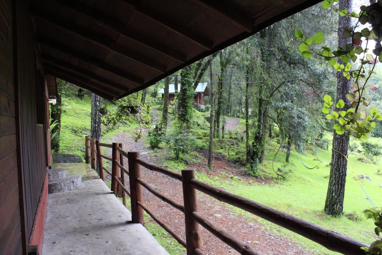 Cabanas Alpinas Lopez Fontes Валье-де-Браво Экстерьер фото